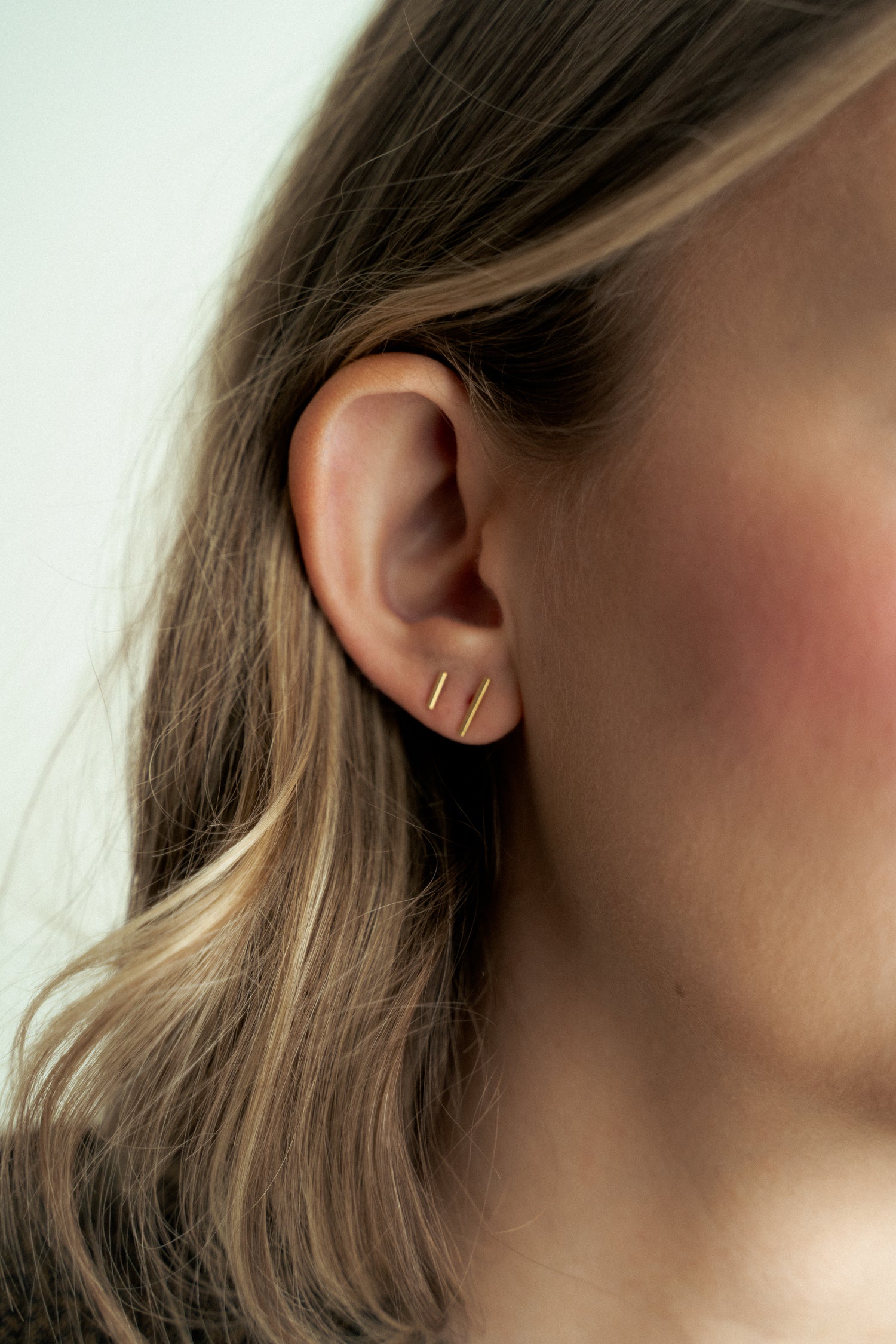 Line Stud Earrings