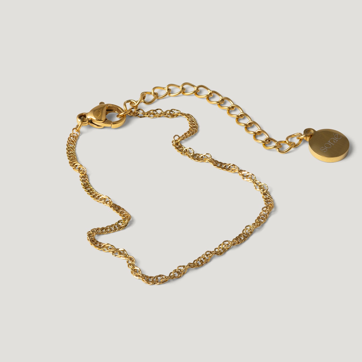 Nive Twist Bracelet